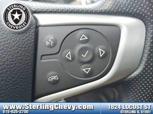 Used 2023 GMC Acadia SLE w/ LPO, Floor Liner Package image 17