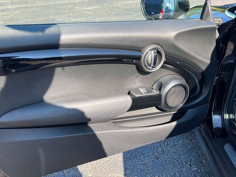 Used 2018 MINI Cooper S FWD image 17