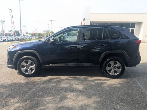 Used 2024 Toyota RAV4 XLE FWD image 6