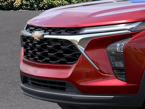 New 2026 Chevrolet Trax LT w/ Driver Confidence Package image 13