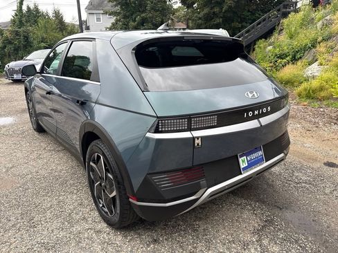 Certified 2023 Hyundai Ioniq 5 SE AWD/4WD image 3