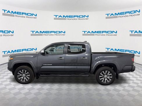 Used 2022 Toyota Tacoma Limited AWD/4WD image 2