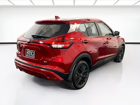 Used 2023 Nissan Kicks SV FWD image 4