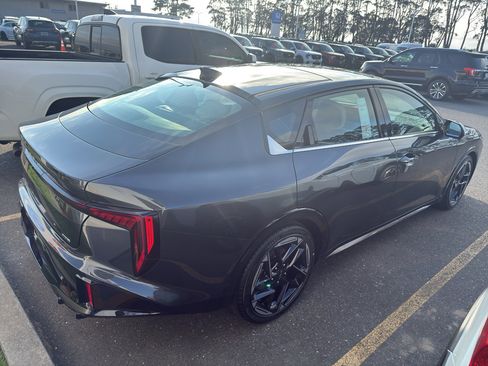 New 2025 Kia K4 GT-Line image 5