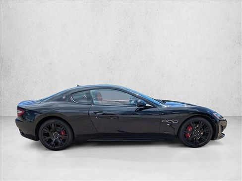 Used 2017 Maserati GranTurismo MC RWD image 4