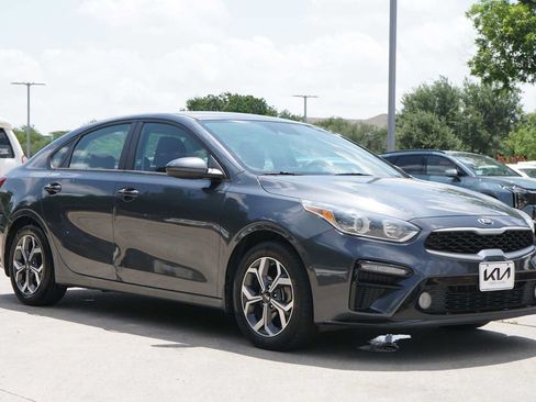 Used 2021 Kia Forte LXS FWD image 6