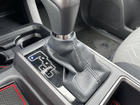 Used 2023 Toyota Tacoma TRD Off-Road image 28