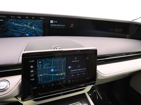 New 2026 Lincoln Nautilus Reserve w/ Jet Appearance Package image 26