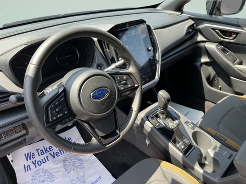 Used 2025 Subaru Crosstrek 2.5i Sport AWD/4WD image 15