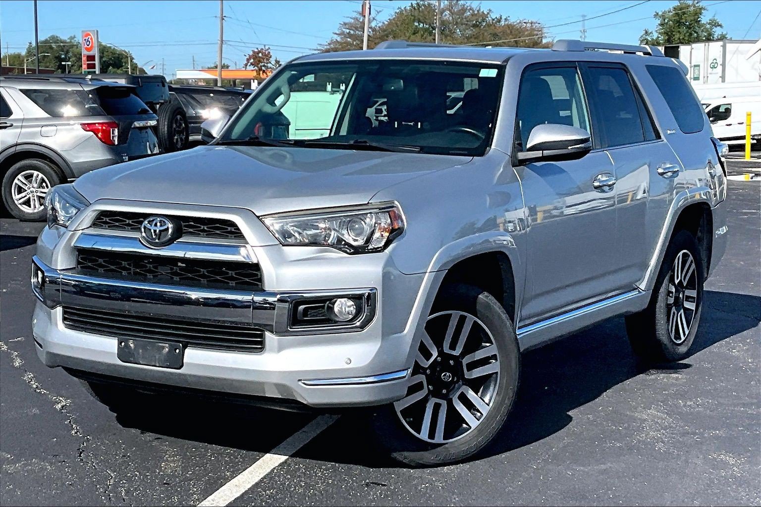 Used 2014 Toyota 4Runner Limited AWD/4WD image 7