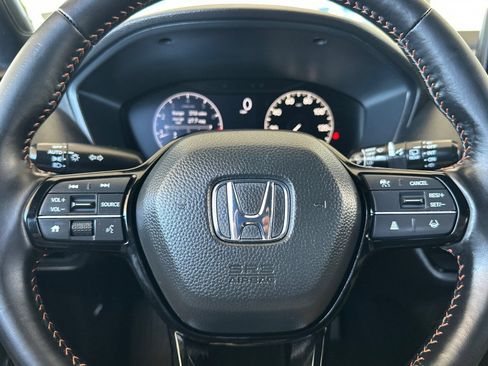 Certified 2025 Honda HR-V Sport image 23