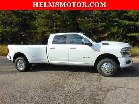 New 2026 RAM 3500 Laramie image 13