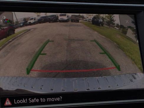 Used 2022 Volkswagen Tiguan S FWD image 12
