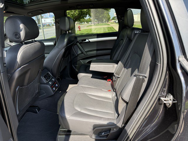 Used 2014 Audi Q7 3.0T S line Prestige w/ S Line Package AWD/4WD image 10