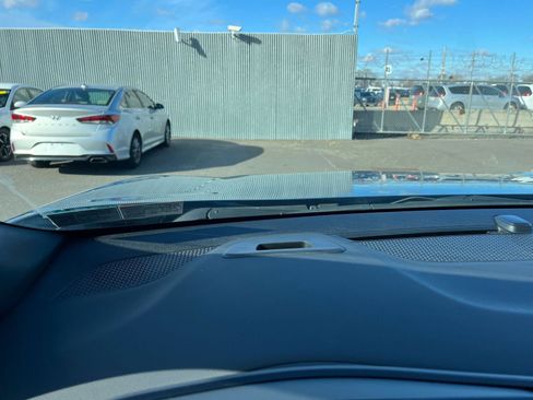 Used 2025 Chevrolet Equinox LT image 33