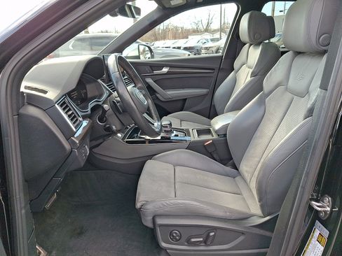 Used 2022 Audi SQ5 Premium Plus w/ Premium Plus Package image 14