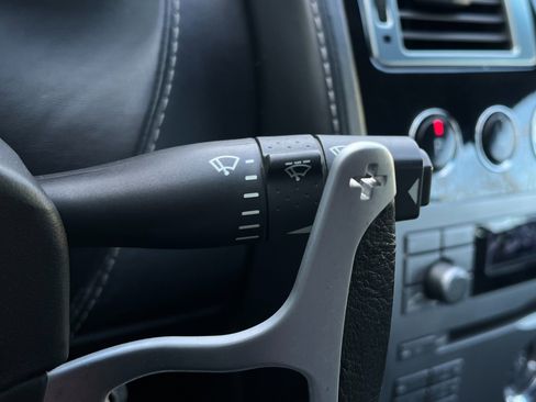 Used 2006 Aston Martin DB9 Volante image 40