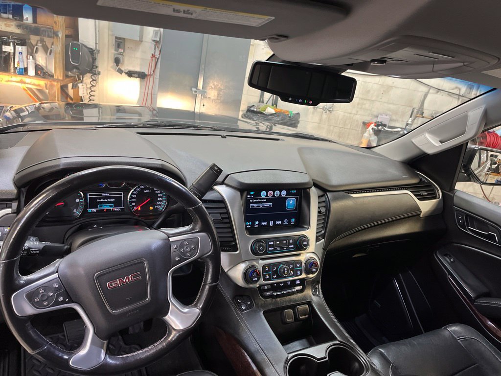 Used 2018 GMC Yukon XL SLT AWD/4WD image 19