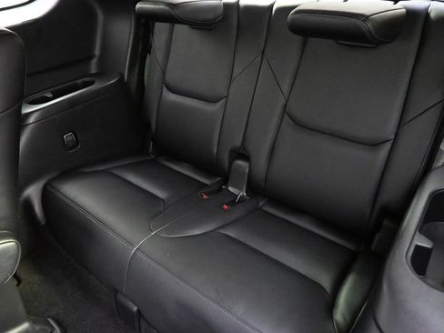 Used 2023 MAZDA CX-9 Touring image 22