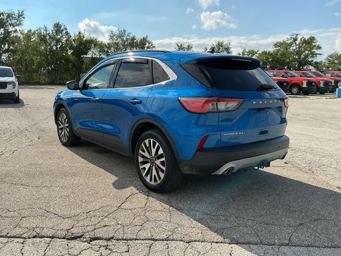 Used 2020 Ford Escape Titanium AWD/4WD image 3