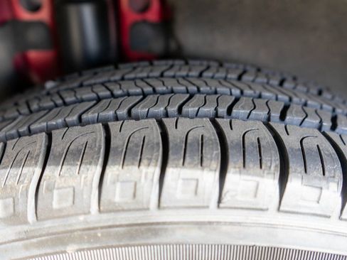 Used 2020 Ford Escape SEL image 34