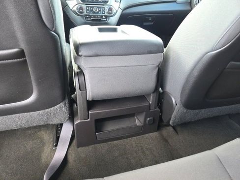 Used 2015 Chevrolet Suburban LS w/ Max Trailering Package image 17