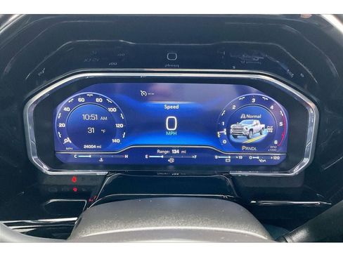 Used 2025 Chevrolet Silverado 3500 High Country w/ High Country Premium Package image 22