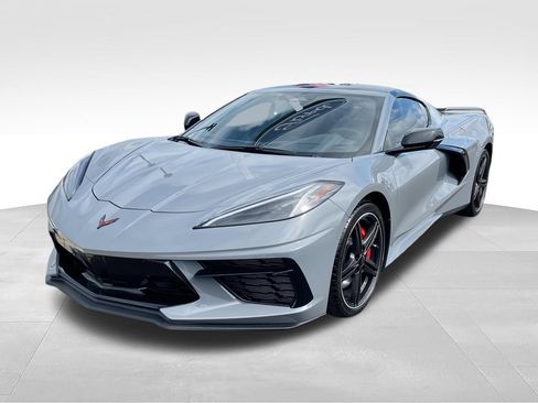 Used 2024 Chevrolet Corvette Stingray Coupe w/ Z51 Performance Package RWD image 4