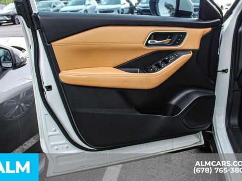 Used 2023 Nissan Rogue Platinum w/ Platinum Premium Package FWD image 38