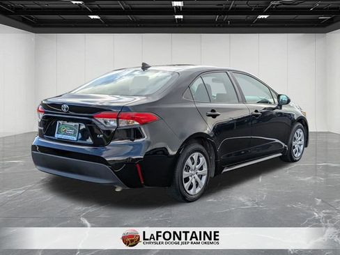 Used 2024 Toyota Corolla LE image 5
