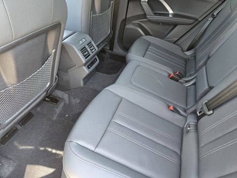 New 2025 Audi Q5 Prestige image 33