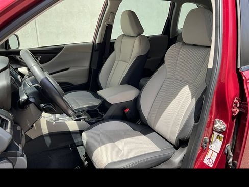 Used 2020 Subaru Forester Premium AWD/4WD image 20