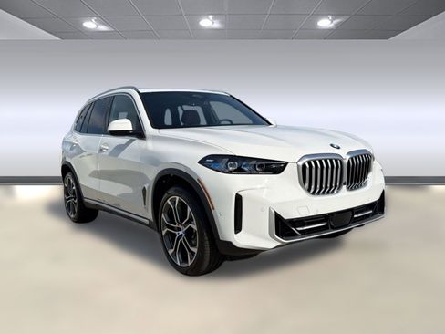 New 2026 BMW X5 sDrive40i w/ Climate Comfort Package RWD image 7