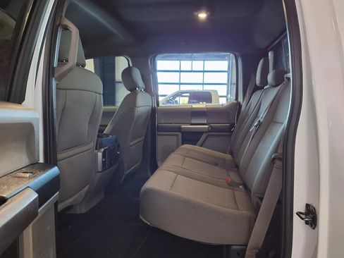 Used 2018 Ford F150 XLT w/ Equipment Group 302A Luxury AWD/4WD image 13