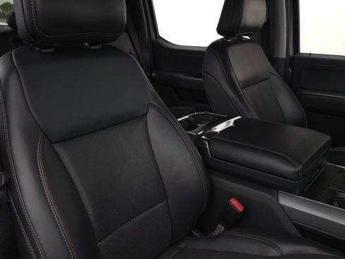 Used 2021 Ford F150 Lariat image 33