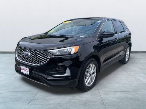 Certified 2024 Ford Edge SEL AWD/4WD image 3