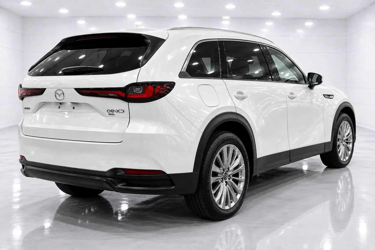 Used 2024 MAZDA CX-90 Plug-In Hybrid w/ Preferred AWD/4WD image 5