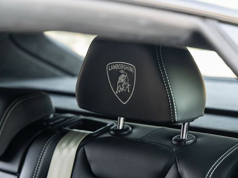 Used 2024 Lamborghini Urus S image 37