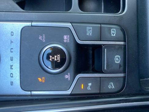 Used 2023 Kia Sorento EX AWD/4WD image 33