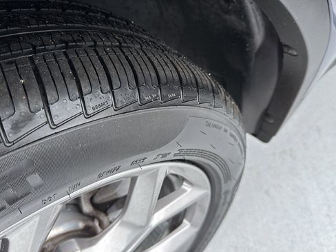 Certified 2023 BMW X4 xDrive30i w/ Premium Package image 37