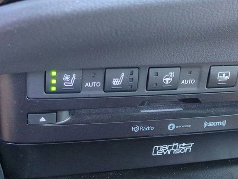 Certified 2022 Lexus ES 350 Ultra Luxury w/ Accessory Package 2 FWD image 21