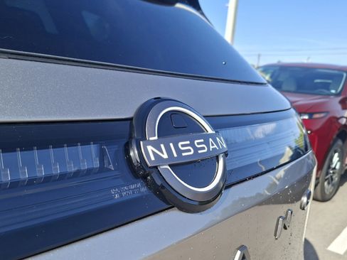 New 2026 Nissan Murano SL AWD/4WD image 16