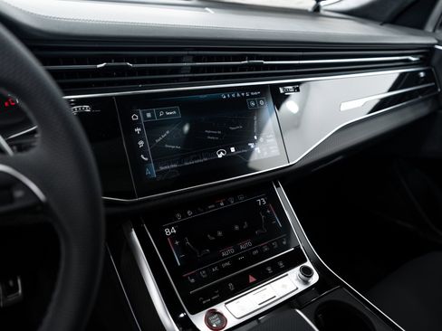 New 2026 Audi RS Q8 performance image 11