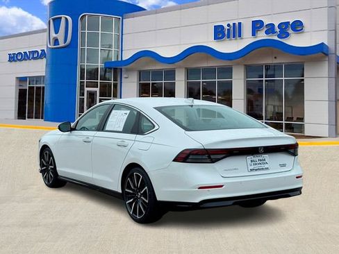 Certified 2025 Honda Accord Touring image 3