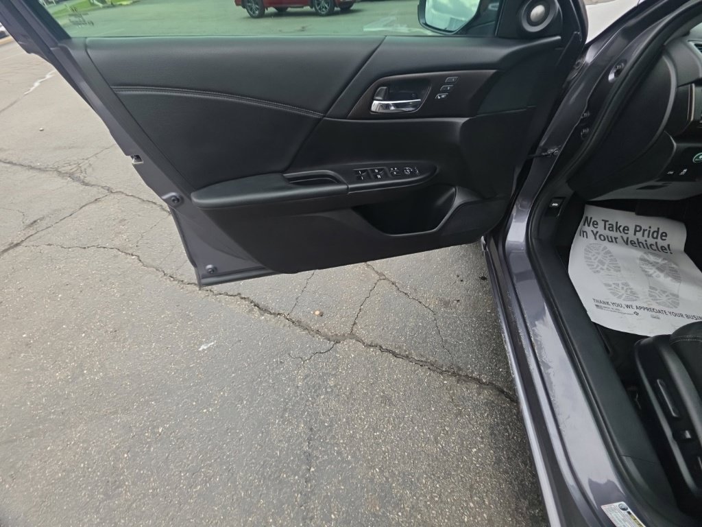 Used 2014 Honda Accord EX-L image 12