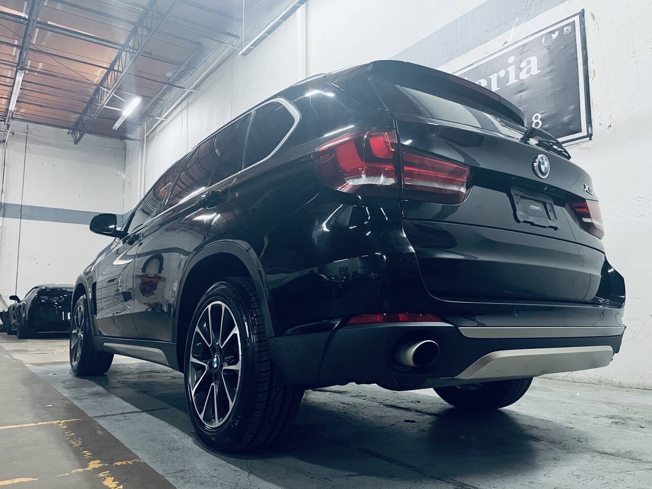 Used 2017 BMW X5 sDrive35i RWD image 12