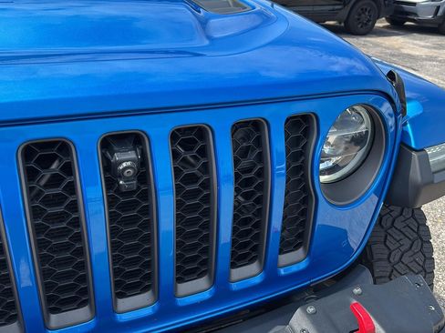 Used 2021 Jeep Gladiator Rubicon AWD/4WD image 31