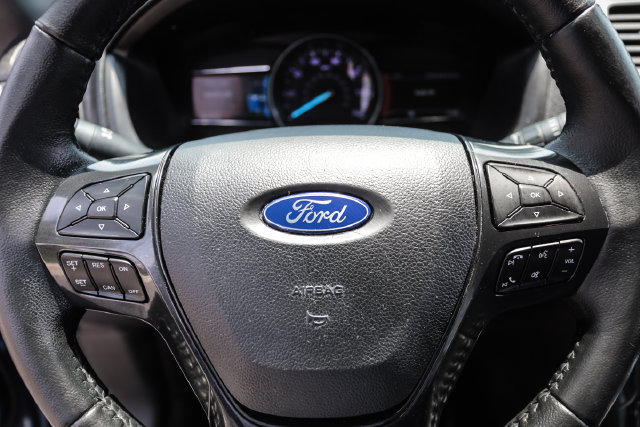Used 2019 Ford Explorer XLT w/ Equipment Group 201A FWD image 38