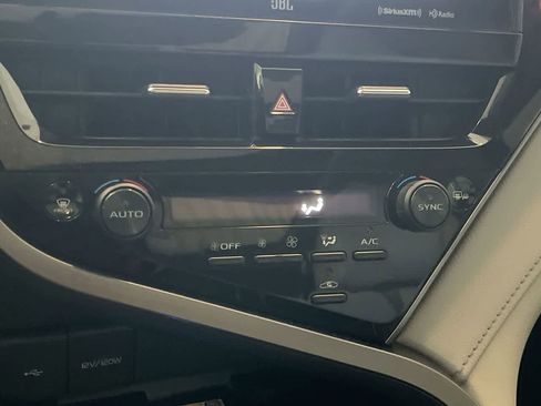 Certified 2022 Toyota Camry XLE w/ Navigation Upgrade Package image 19