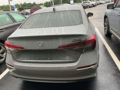 Used 2025 Honda Civic Sport image 8